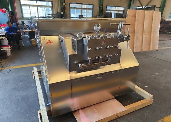 Potente homogeneizador de jugo de frutas con un rango de temperatura de 0 a 100 °C y una capacidad de 3200 kg